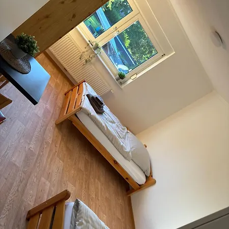 Πανσιόν Gasthuus Up Doerp Westoverledingen